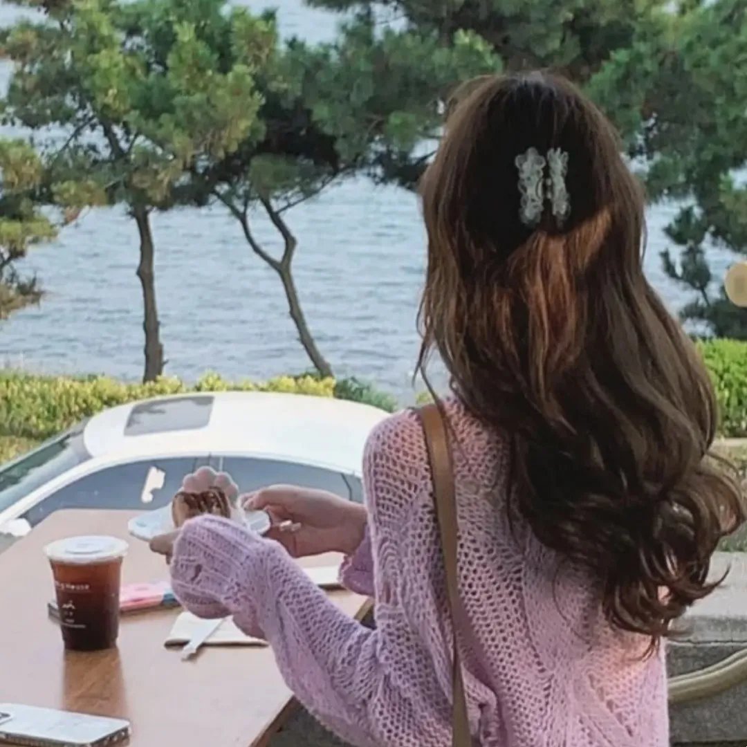 蕾哈娜内衣秀4